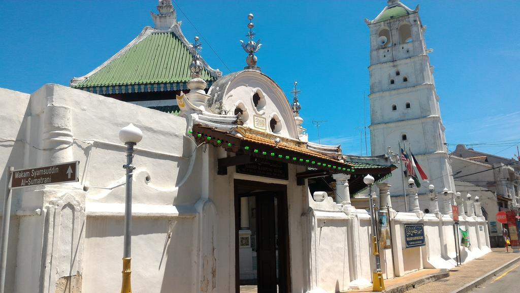 Nancii Guesthouse ملقا المظهر الخارجي الصورة