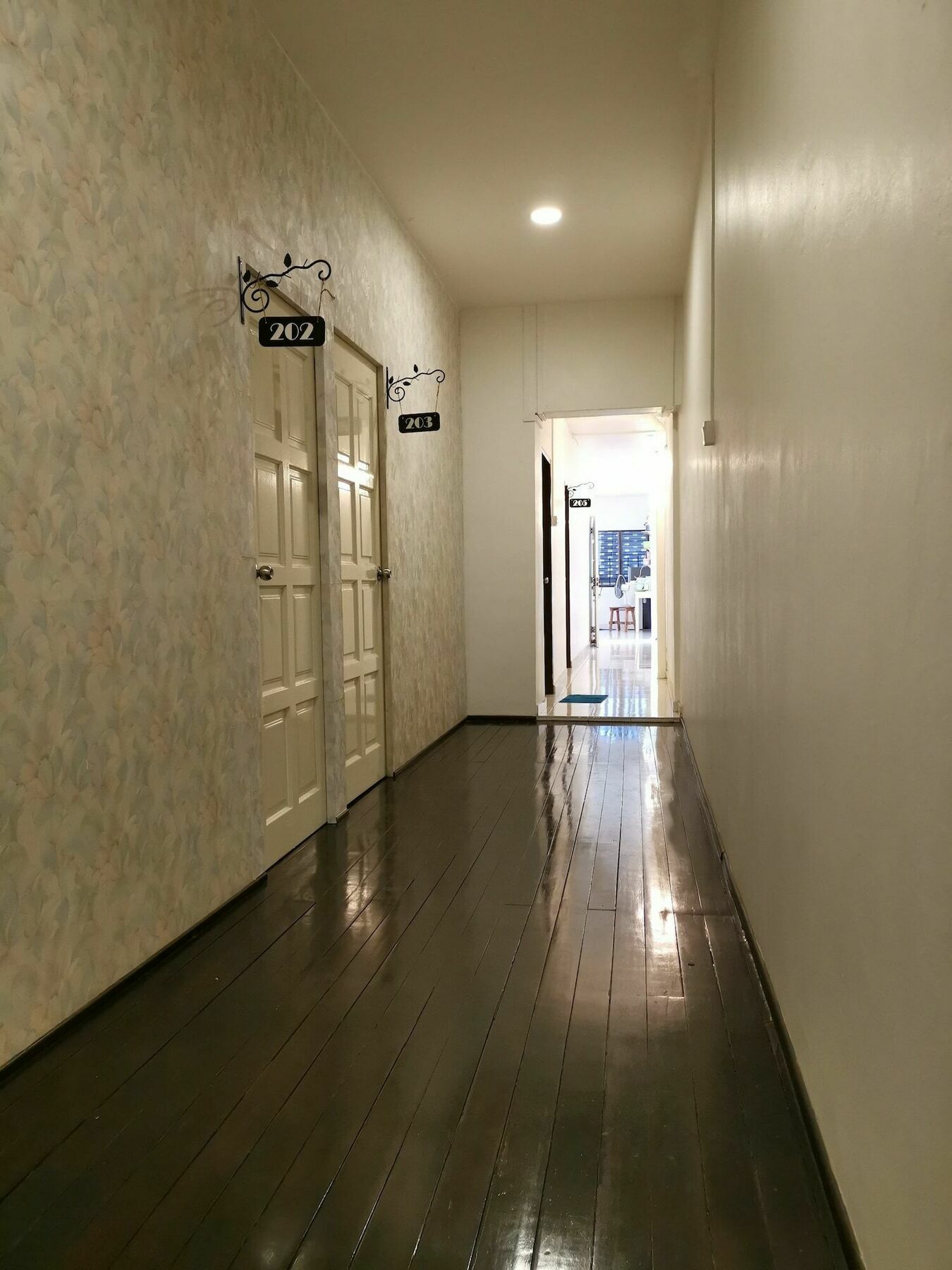 Nancii Guesthouse ملقا المظهر الخارجي الصورة