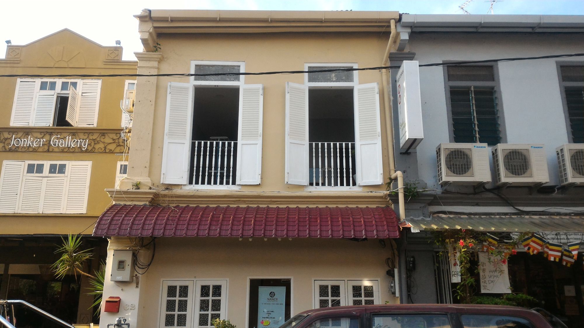 Nancii Guesthouse ملقا المظهر الخارجي الصورة