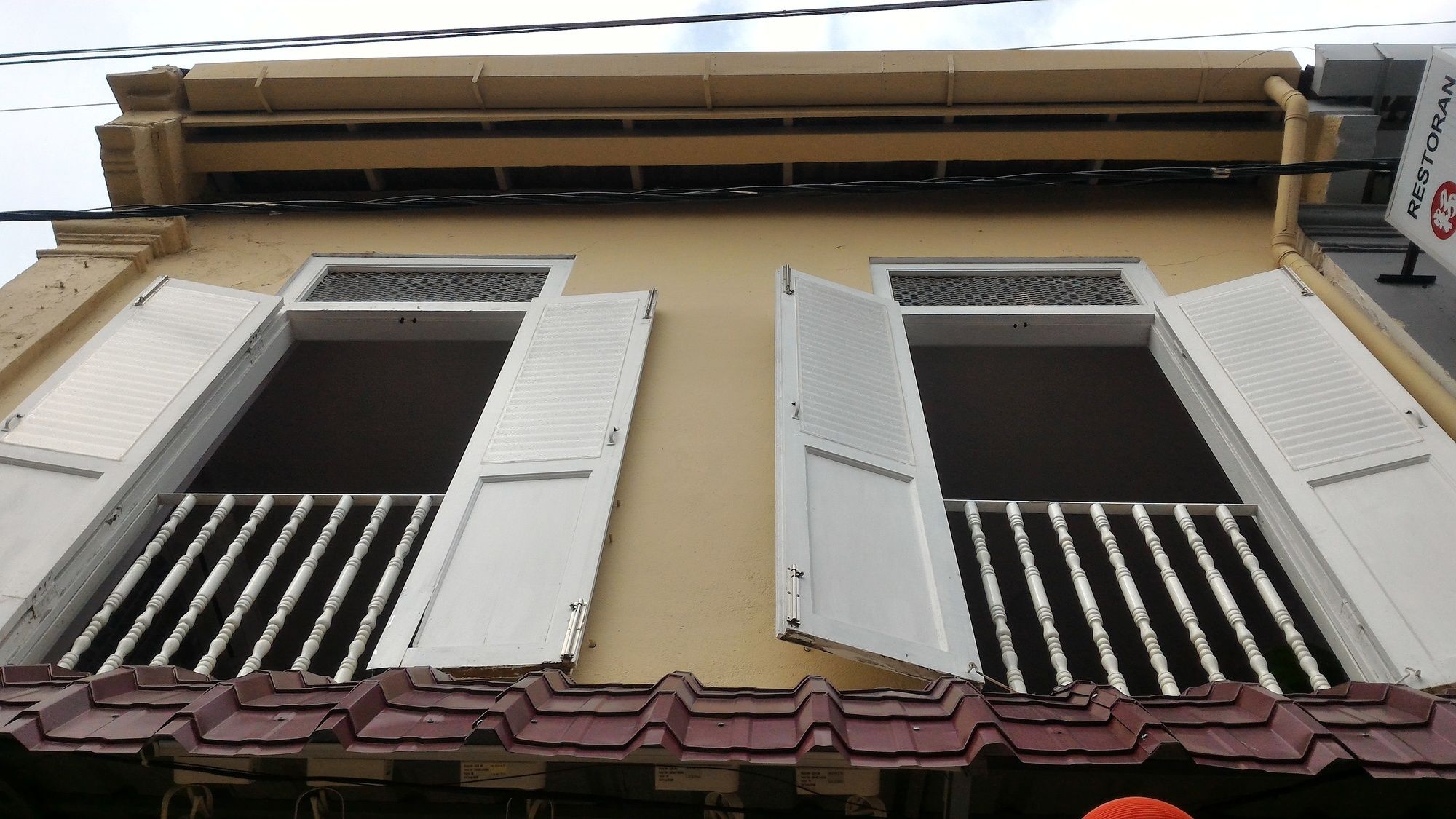 Nancii Guesthouse ملقا المظهر الخارجي الصورة